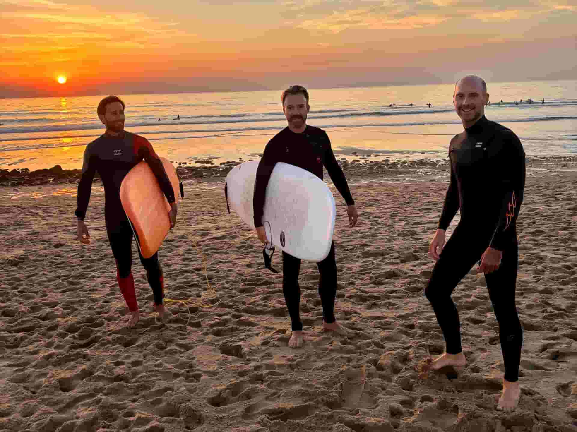 Surf buddies