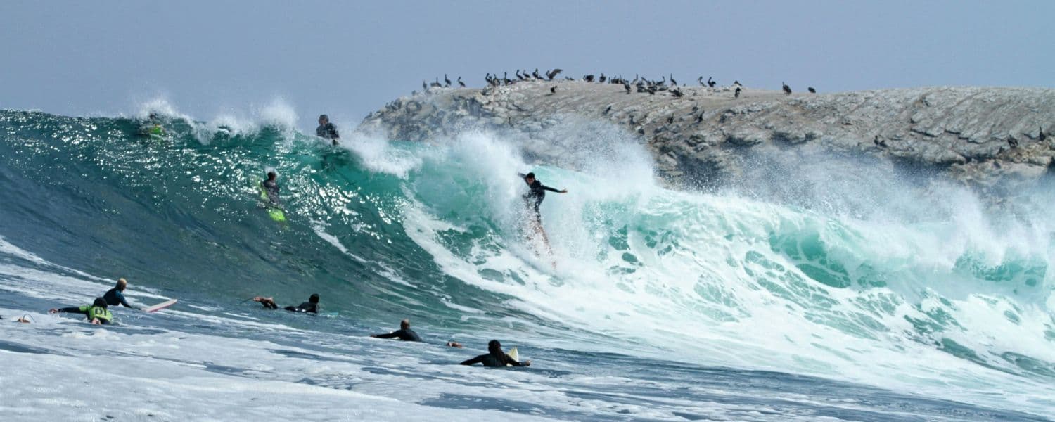 Punta Hermosa (Peru) - Card Background Image