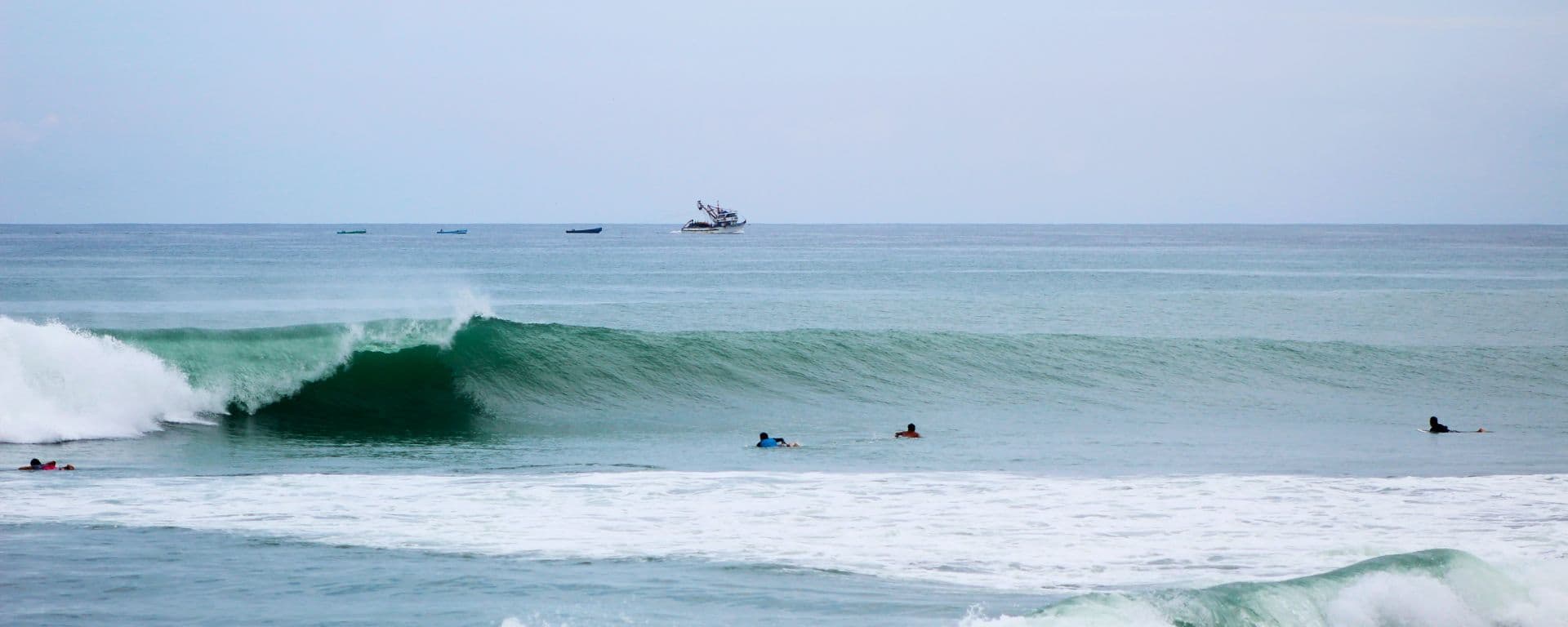 Las Tunas (Ecuador) - Card Background Image