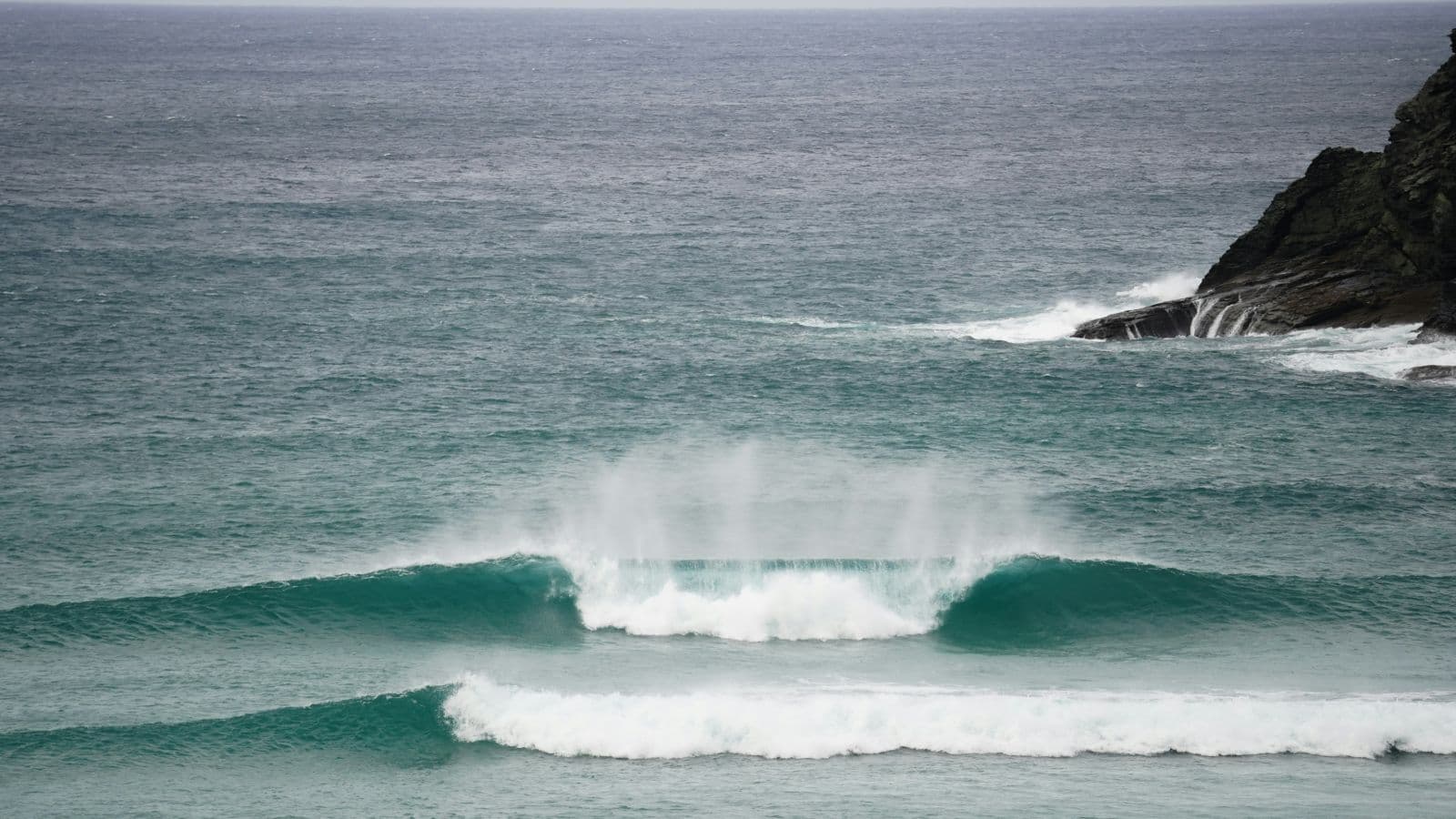 Pantin (Spain) - Card Background Image